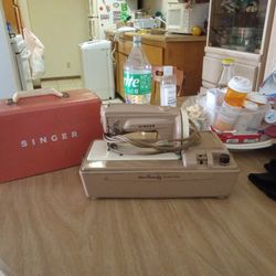 1950 Singer Dew Handy Electric Sewing Machine Mint Condition