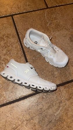 Girls shoes