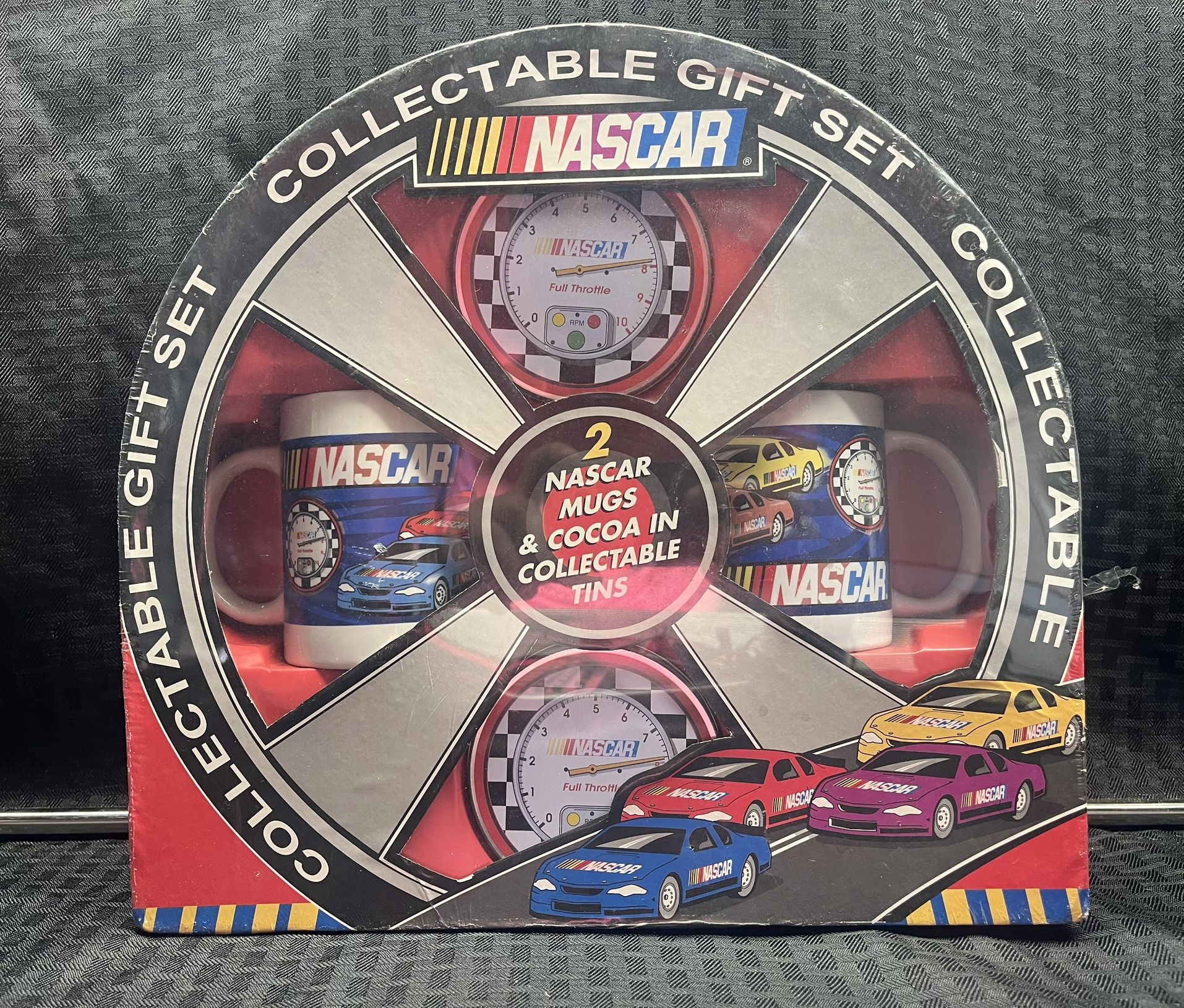 NEW - Vintage NASCAR Wheel Collectable 2 Mugs and Cocoa Tins Gift Set