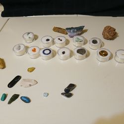 Gemstone bundle. Will not separate.