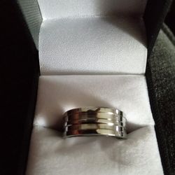 Stainless Steel Extra Shine. Size 8 Pinky Ring
