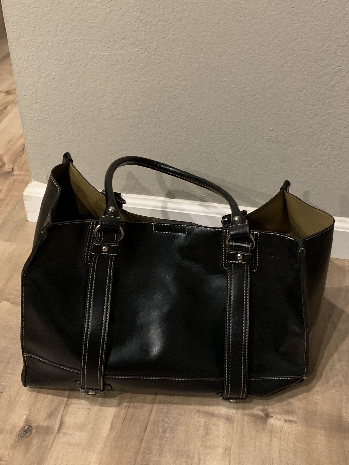 15.5”Lx8”Wx12”H - large black bag