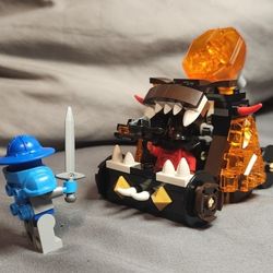 Lego Nexo Knights Chaos Catapult #70311 Missing 1 Piece 
