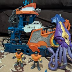 Imaginext Deep Sea Mission Command Boat DFX93. Includes everything pictured