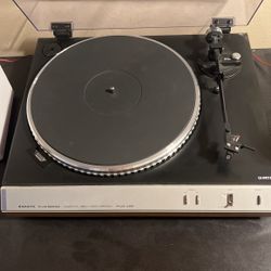 Sanyo Plus series Q25 Turntable