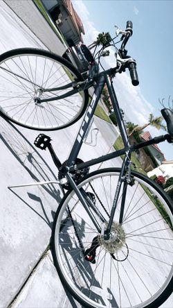 FUJI Absolute 4.0 Road Bike 21 Speed for Sale in Garden Grove CA OfferUp