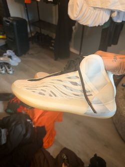 Yeezy basketball