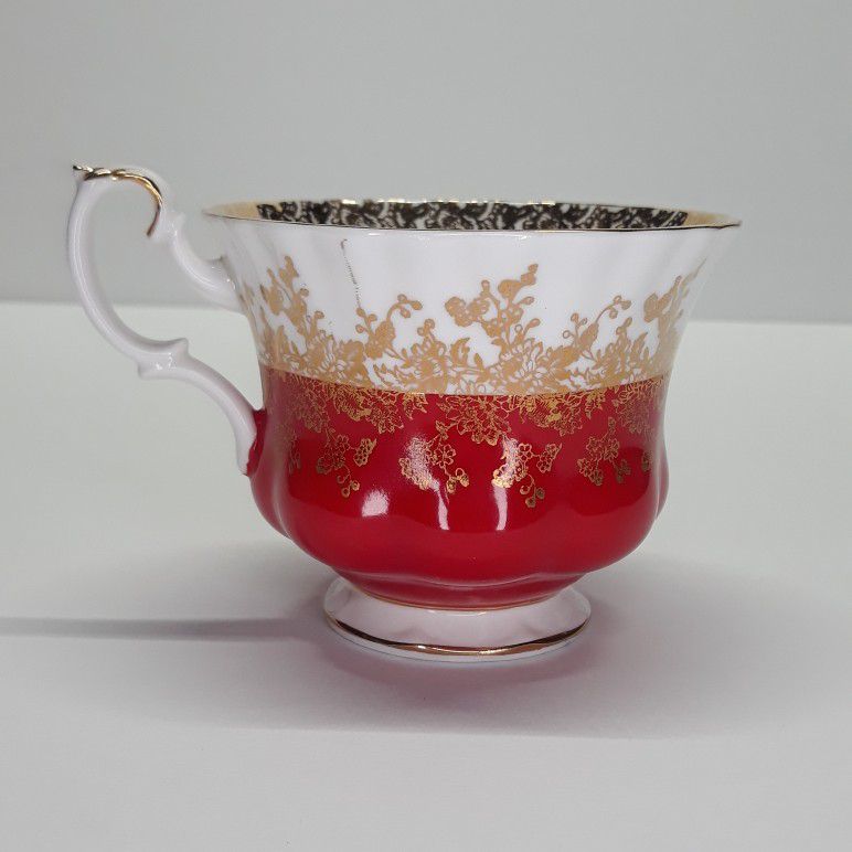 Vintage Royal Albert Bone China Single Tea Cup  Regal Series Red 4396