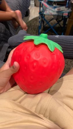 strawberry squishy