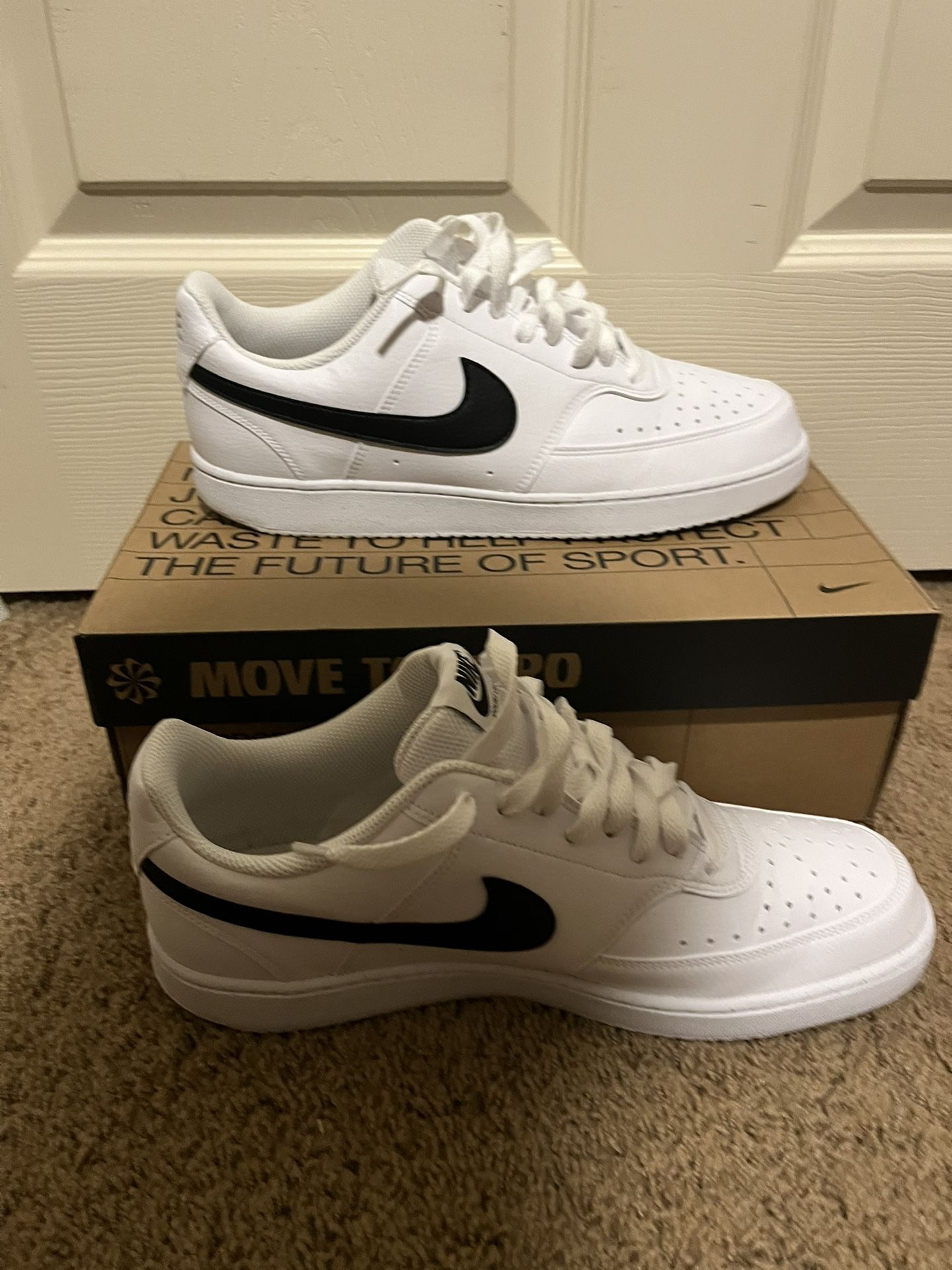 Nike Shoes Size 10.5