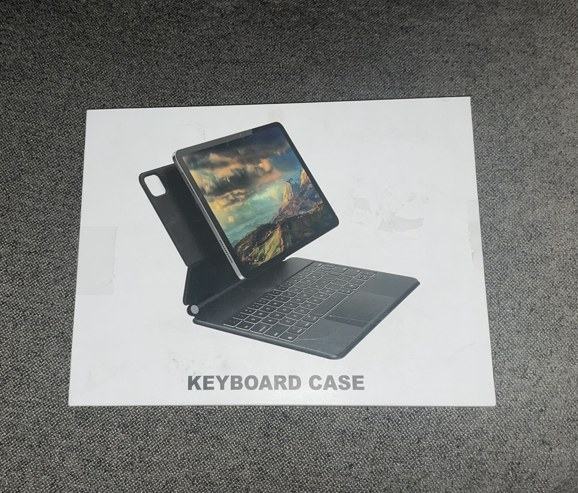 iPad Air 13” ESR Magnetic Keyboard Case w/ Trackpad – Brand New