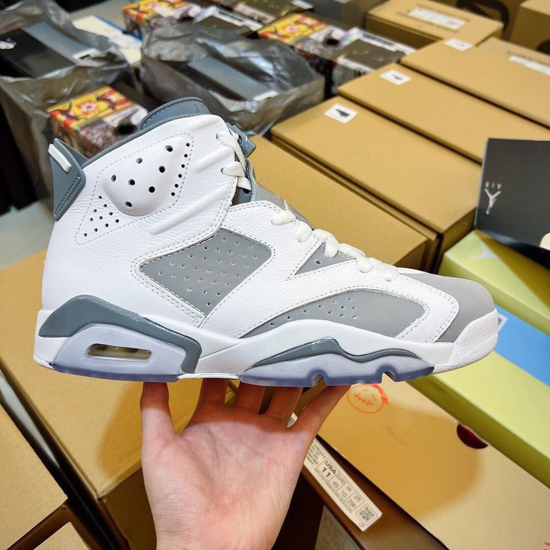 Jordan Retro Cool Grey (2023) All Sizing Deadstock Buy Now 100