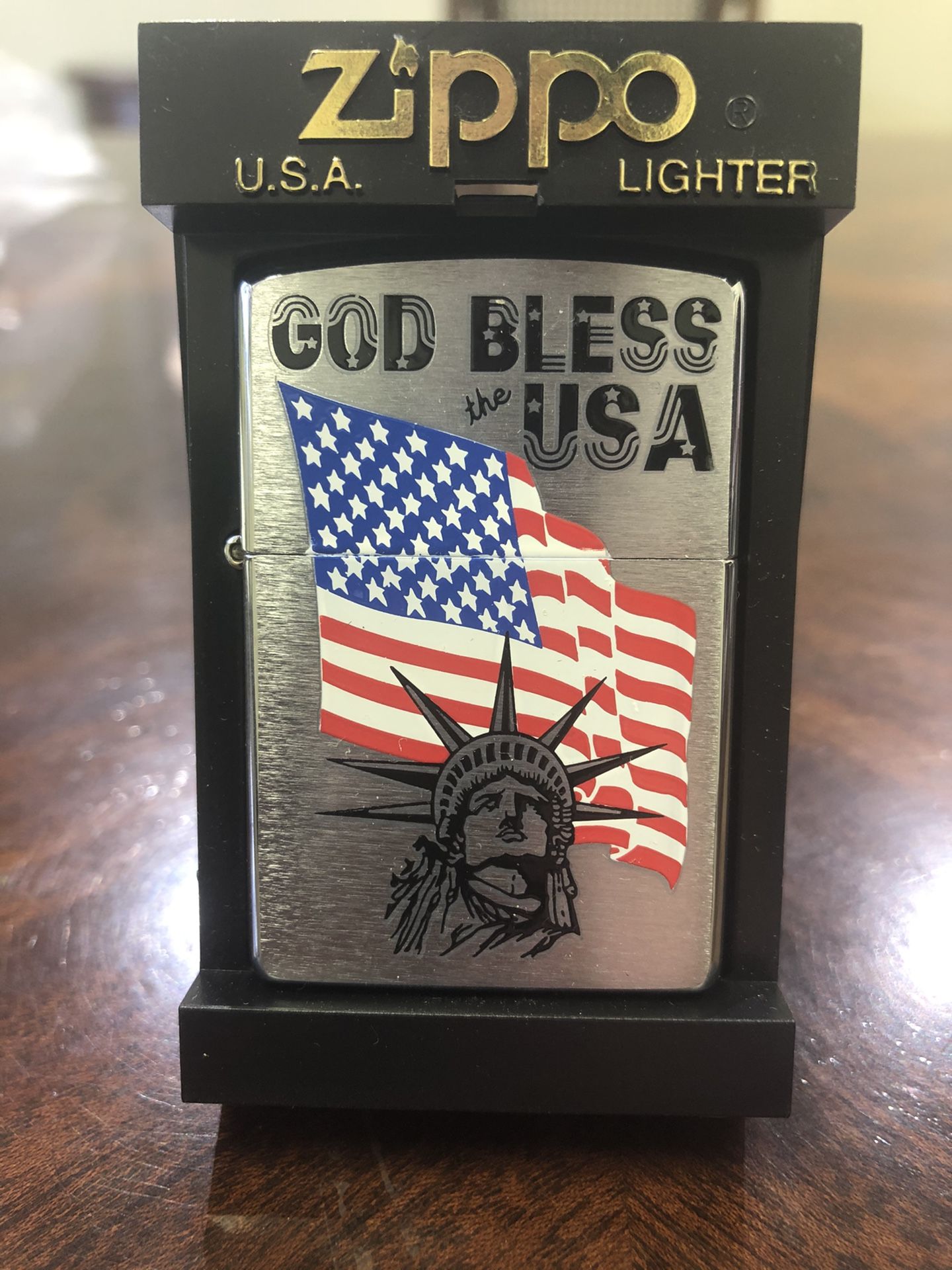 ZIPPO God Bless the USA Lighter