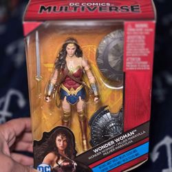 Wonder woman Doll