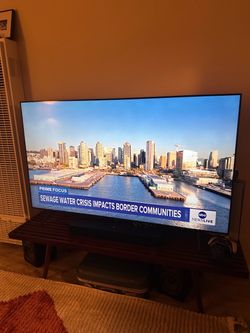 Large Flat Screen LED TV - Samsung 65” LED 4K