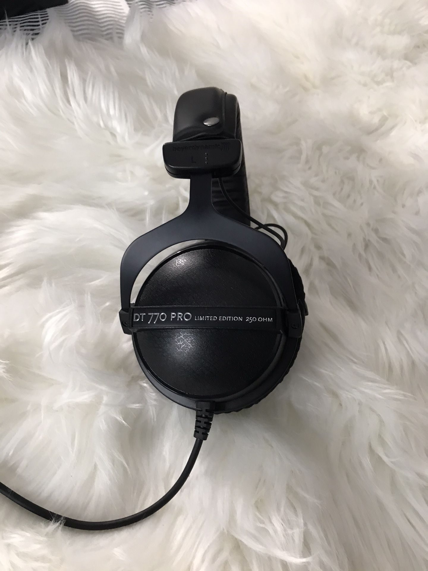 Beyerdynamics DT 770 Pro Limited Edition (Black)