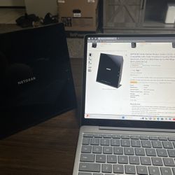 NetGear wifi Cable Modem Router 