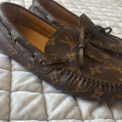 LOUIS VUITTON PARIS LOAFERS