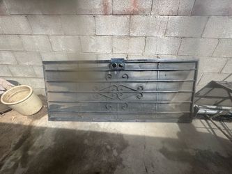 Two steel doors they’re black I would have to measure them if you guys want want them