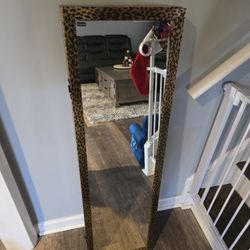 Mirrotek Jewelry Armoire