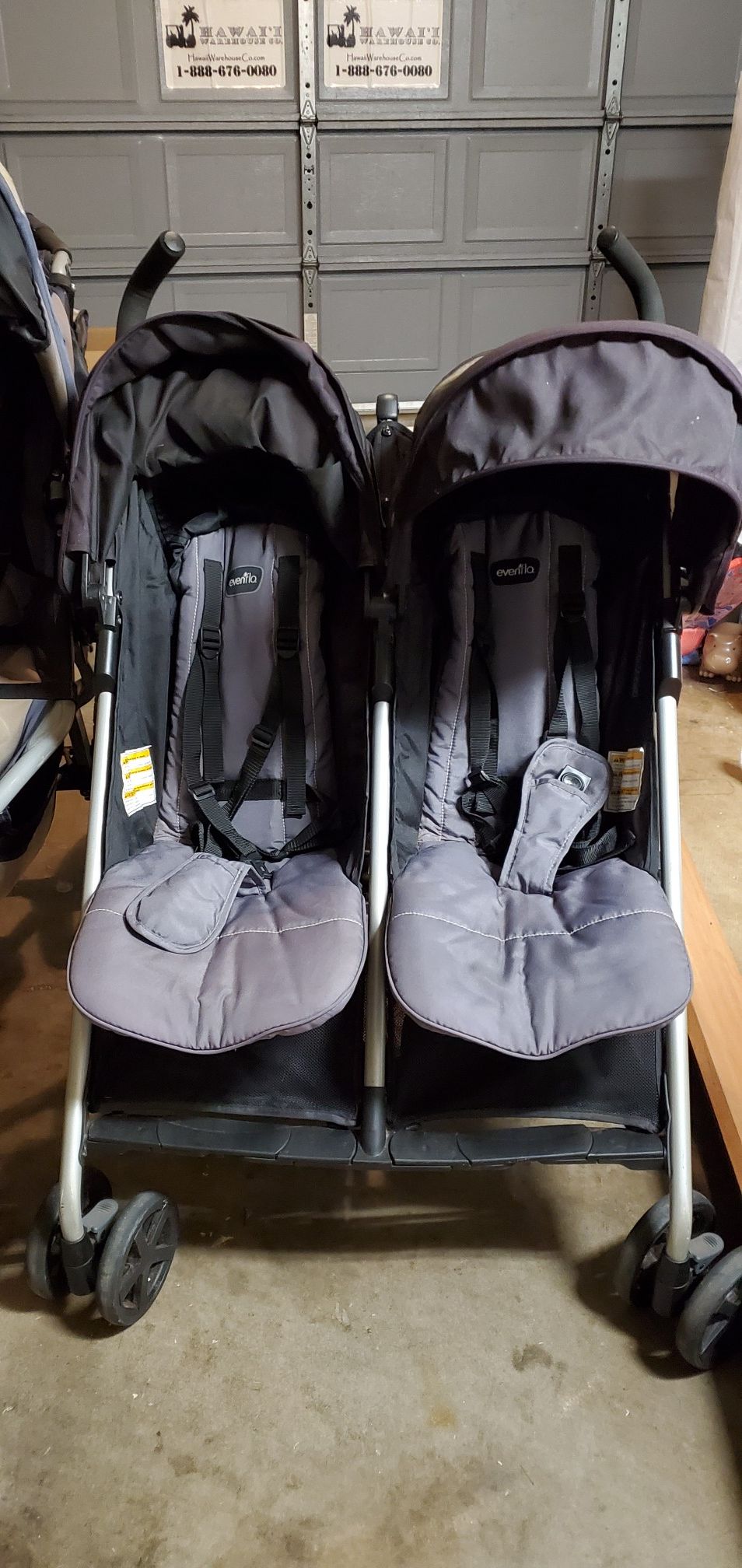 Evenflo Double side by side stroller