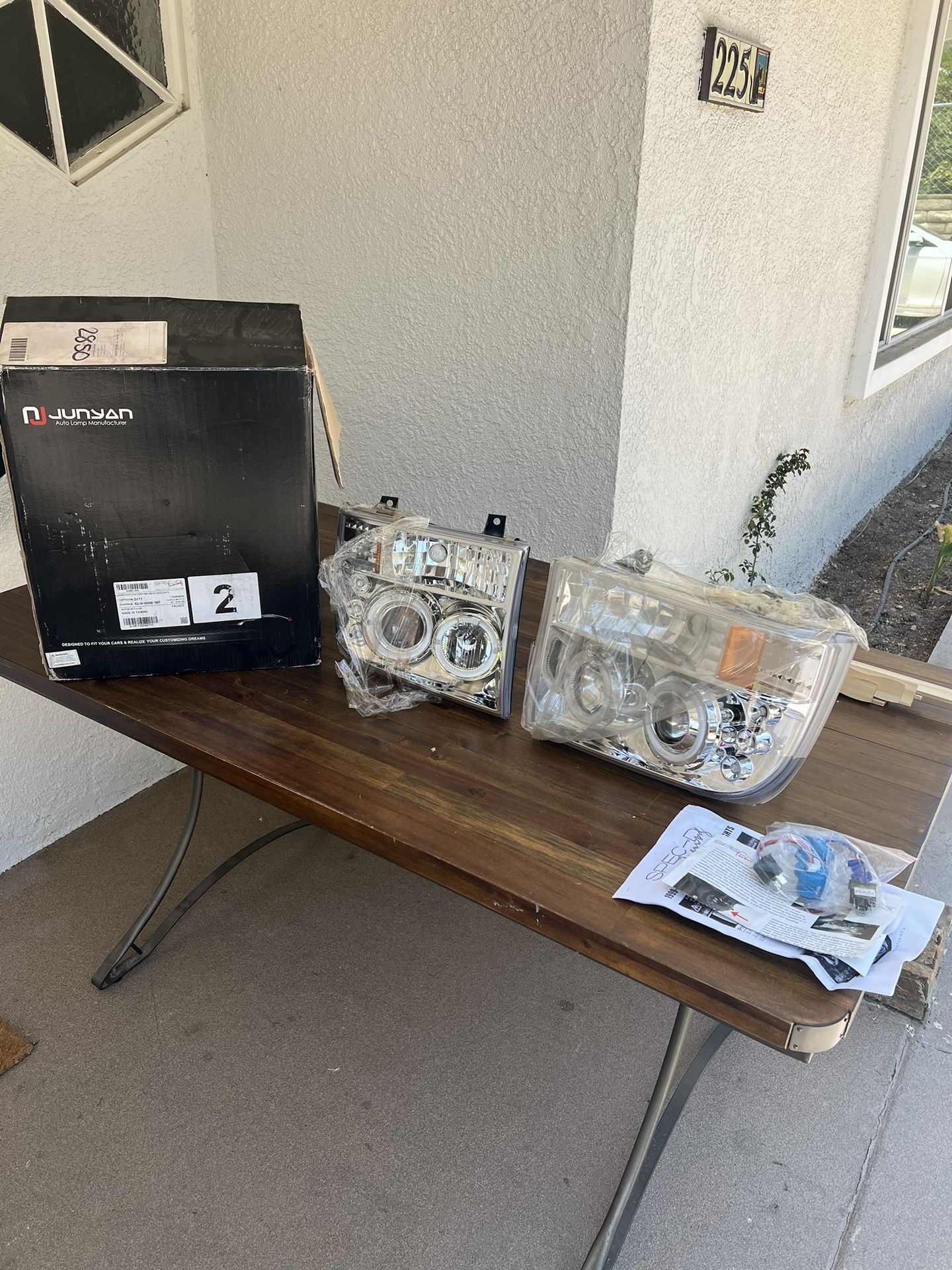 Ford F350-250 Head Lights Led 1(contact info removed)