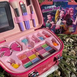 K-POP Kids Make Up Case 