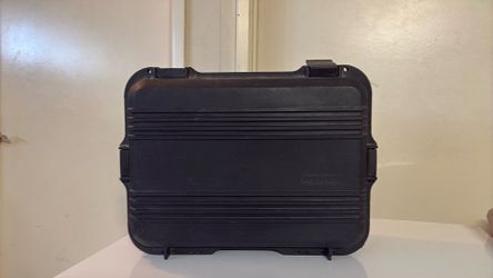 Doskocil Seal Tight hard-case pistols -cameras