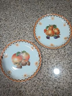 Cico Bavaria Made In Germany Lace Edge Fruit Plates 1940's Era