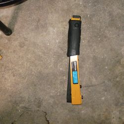 Bostich Staple Gun W Staples