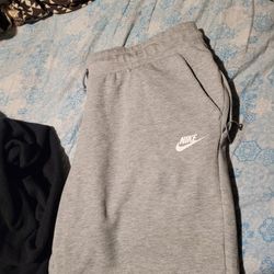 Nike Sweats/Joggers 