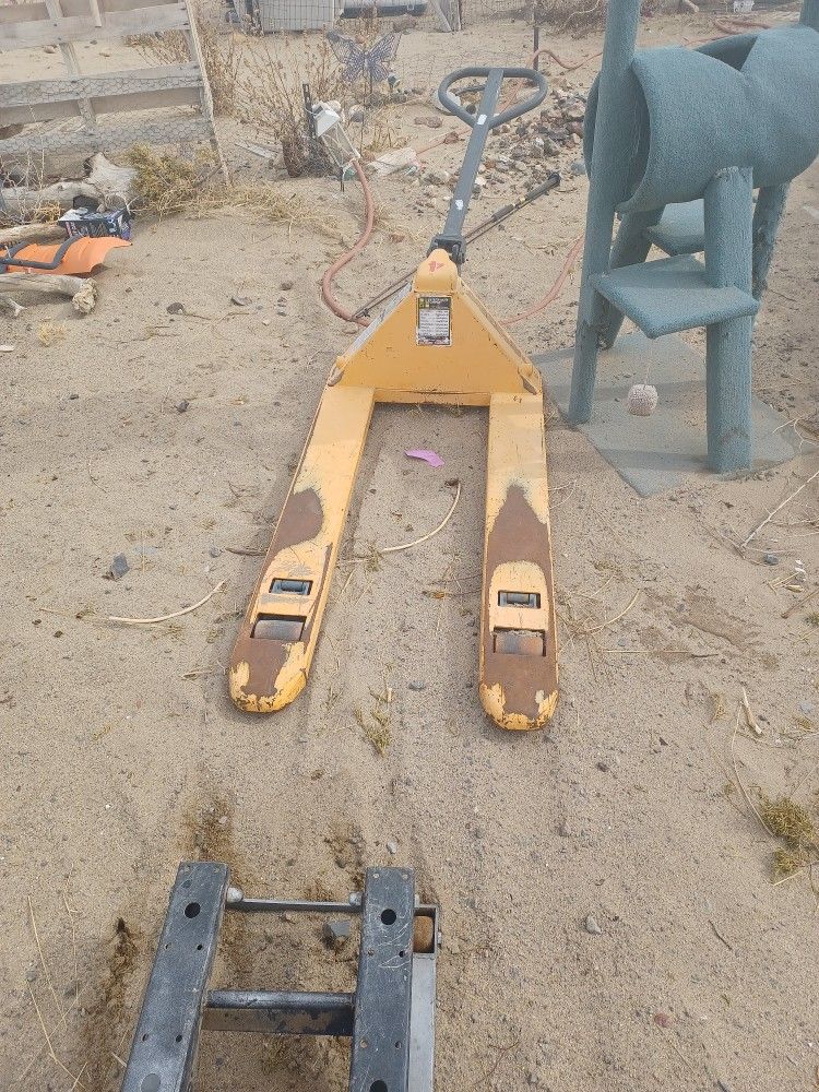 Pallet Jack