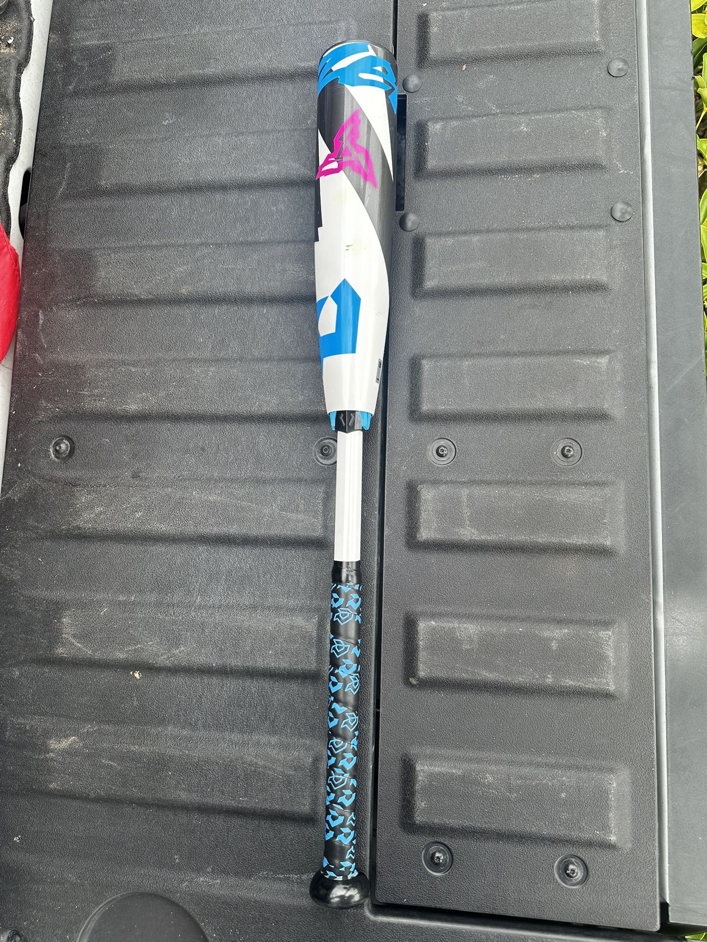 2025 Demarini Zen 27” -11 USSSA