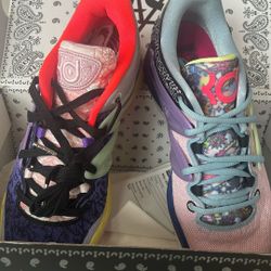 Nike KD15 NRG BRAND NEW unisex Basketball Size 9.5 Men’s 11 Womens 