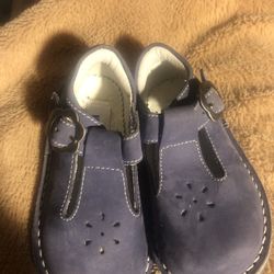 KIDEXPRESS Baby Girl Suede Mary Janes.  Size 6C