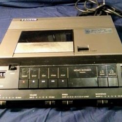 Sanyo 9010 Tape Player And Recorder All WORKS 