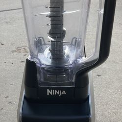 Ninja Blender Duo 72-Oz. Blender Duo BL641 Auto -iQ