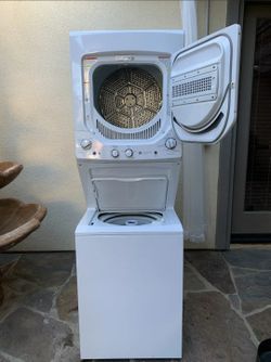 GE electric washer dryer combo, model: GUD24ESSJOWW (white).