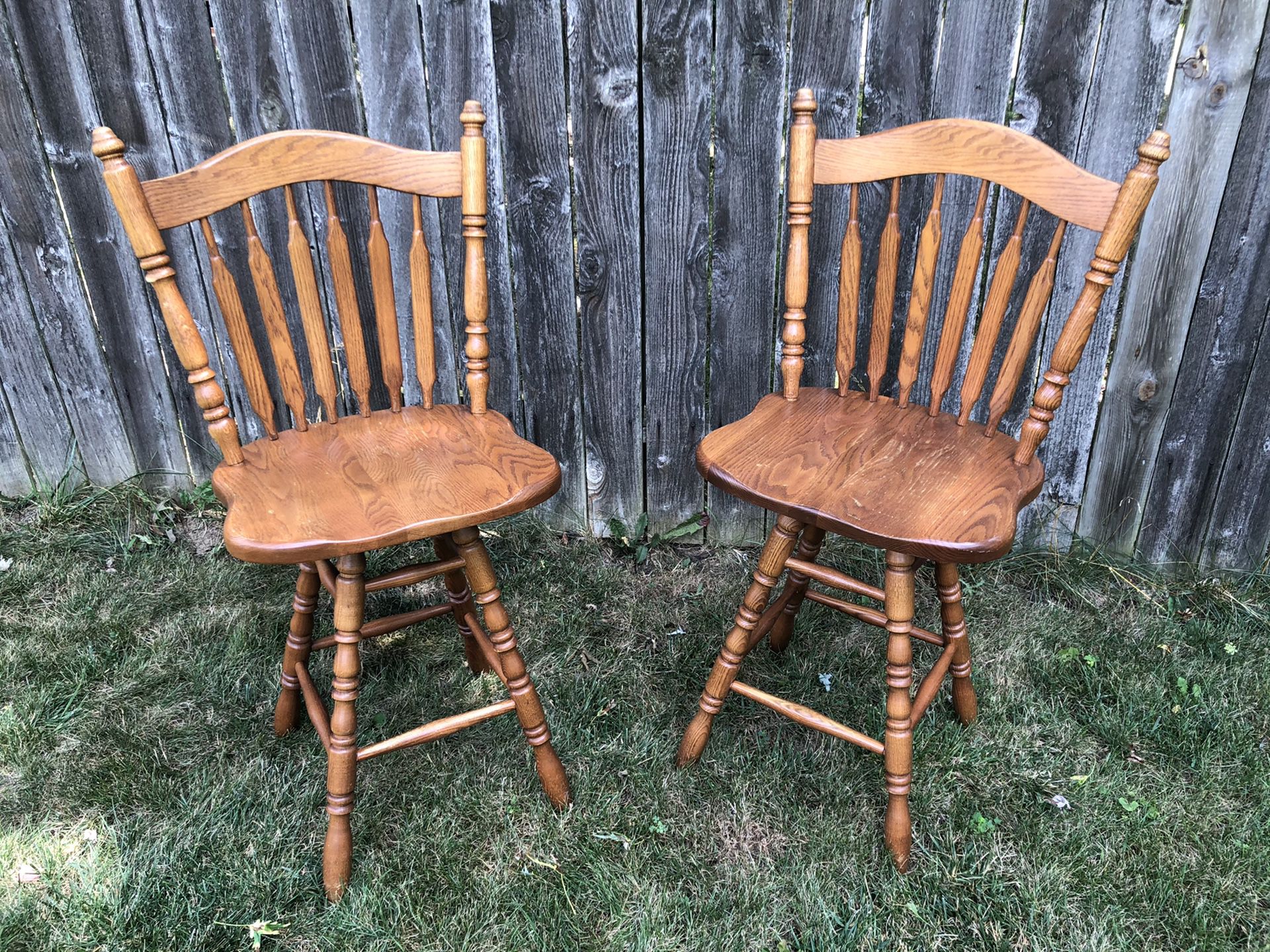 2 Wooden Swivle Chairs