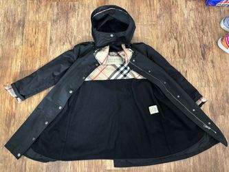 Women’s Burberry Jacket