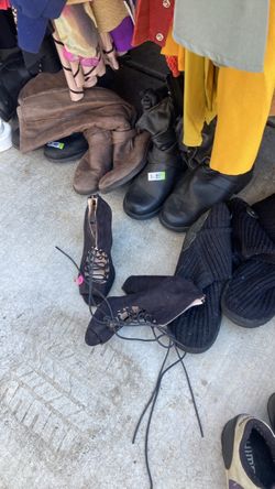 Women’s shoes
