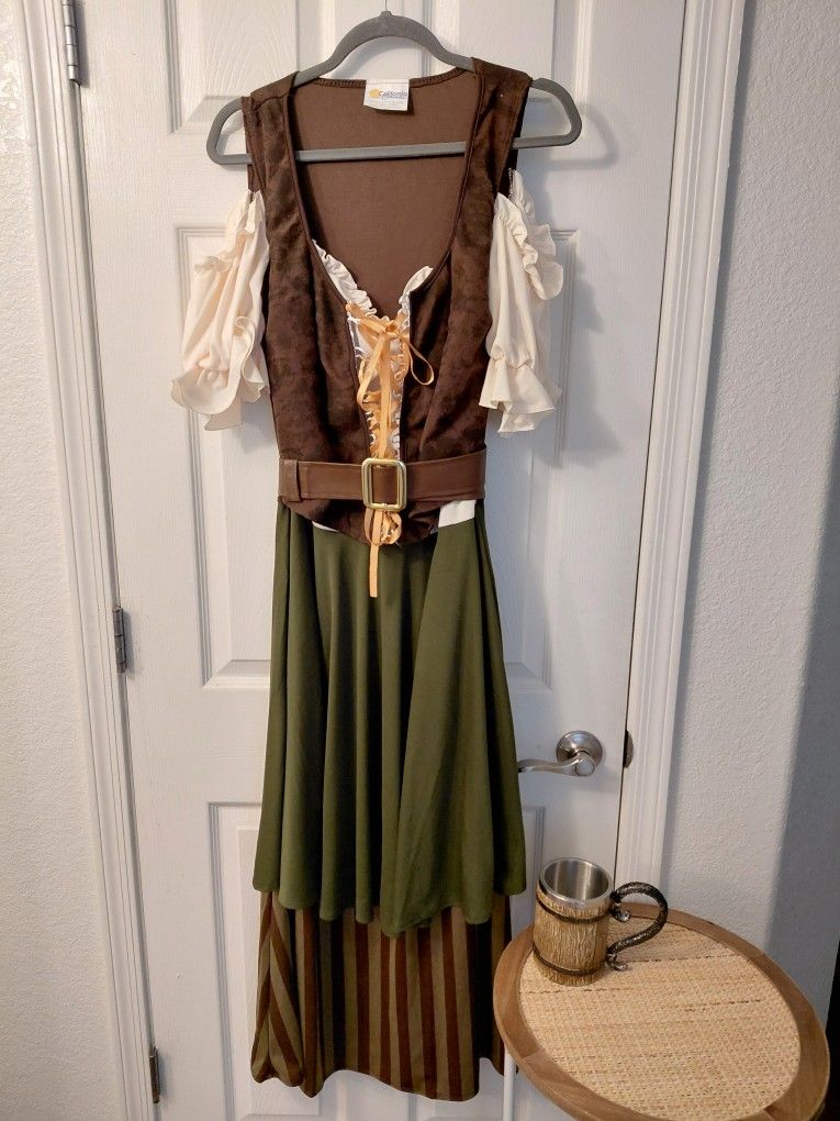 Tavern Maiden Halloween Costume 