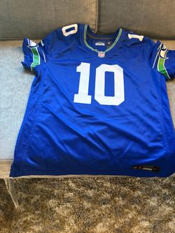 Women’s Seahawks Jersey