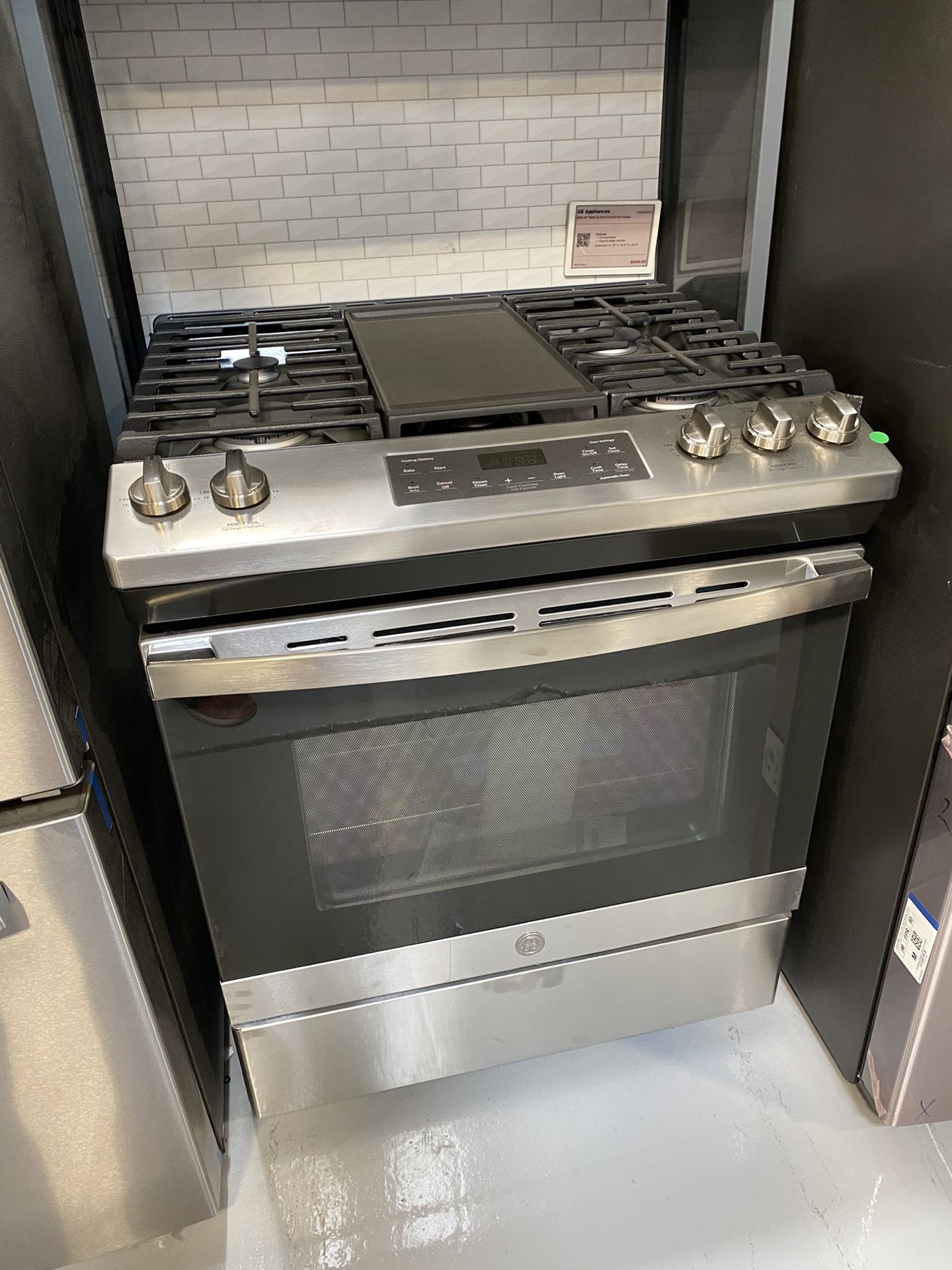 GE Stainless Steel 30” Slide In Front Control Gas Range