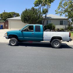 1992 Chevy 4x4 Extended Cab Truck 