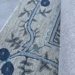 Free 9x12 Wool rug