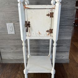 End Table/ Night Stand