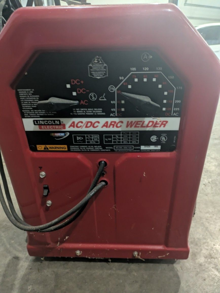 AC/DC ARC WELDER