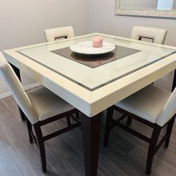 Dinning table