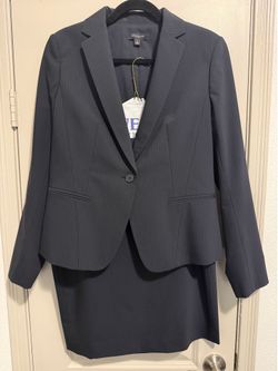Ann Taylor Black Pinstripe Skirt/Jacket Suit Set - Jacket (Sz 8) Skirt (Sz 10)